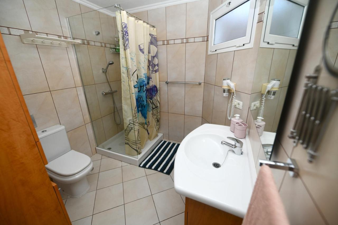 Villa Life Güime Kültér fotó